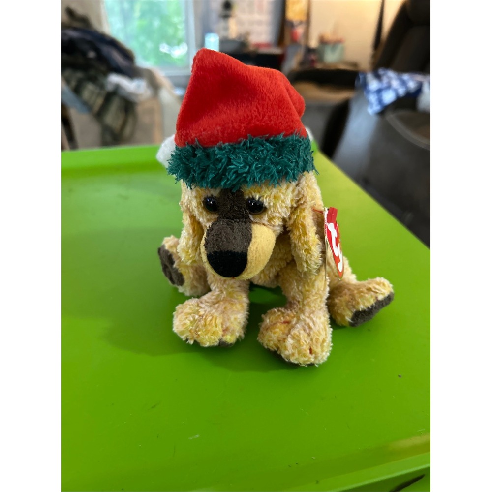 Ty Beanie Baby Jinglepup Christmas Dog Santa Hat Plush 2000 Holiday Collectible